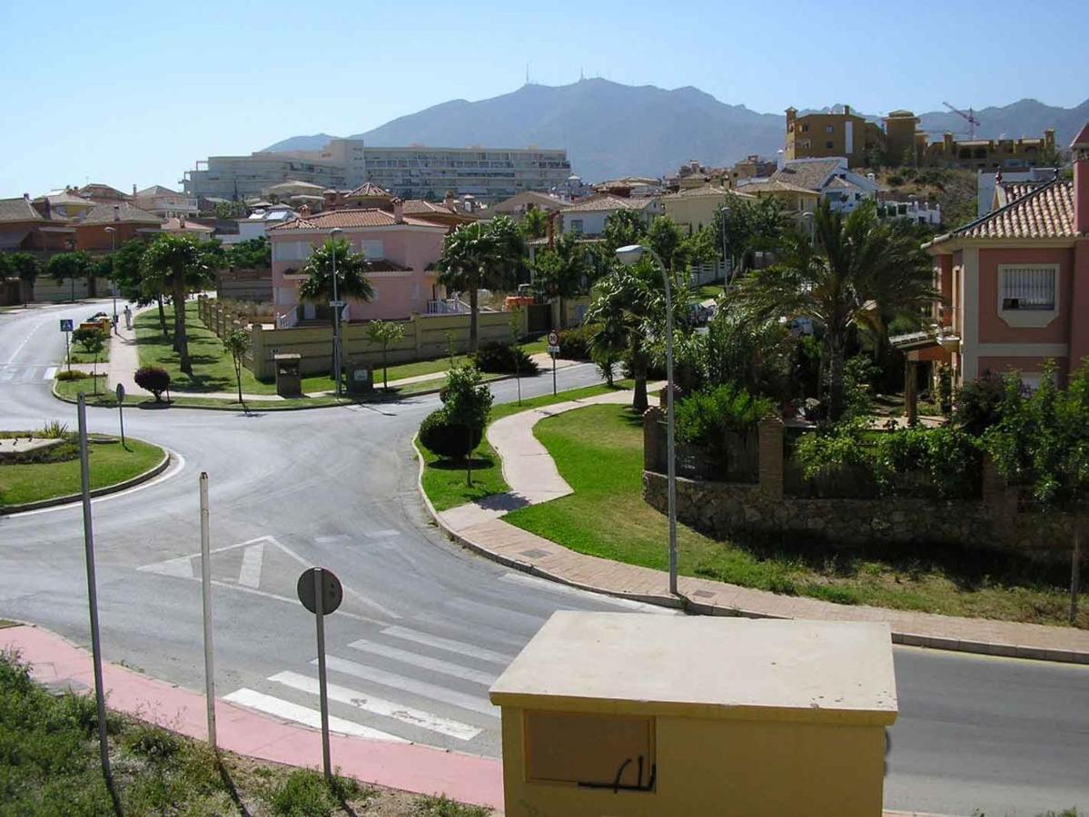 Apartamentos Benalmarina Малага Экстерьер фото